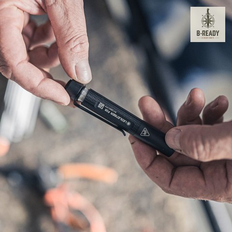 Latarka Ledlenser P2R 200 lm